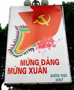 Freude der Partei<br>Freude dem Fr&uuml;hling<br>Fr&uuml;hling 2007, Jahr des Goldenen Schweins